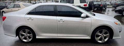 2014 Toyota Camry SE V6