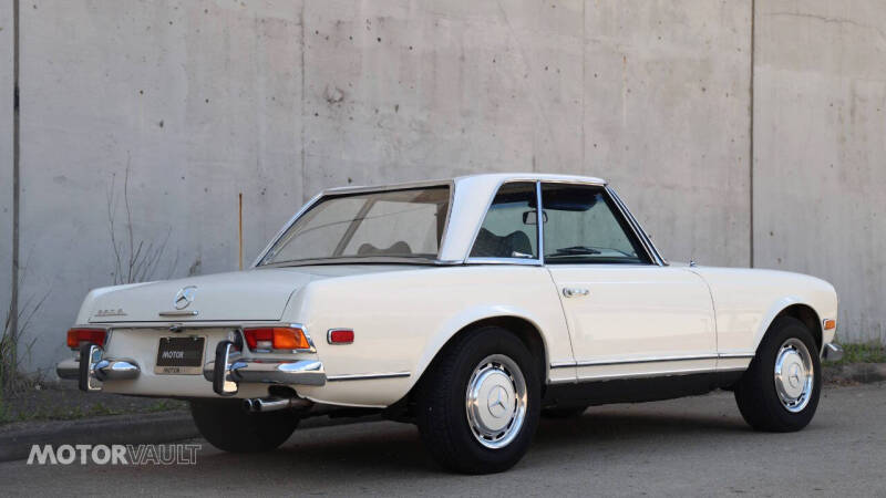 1969 Mercedes-Benz 280-Class