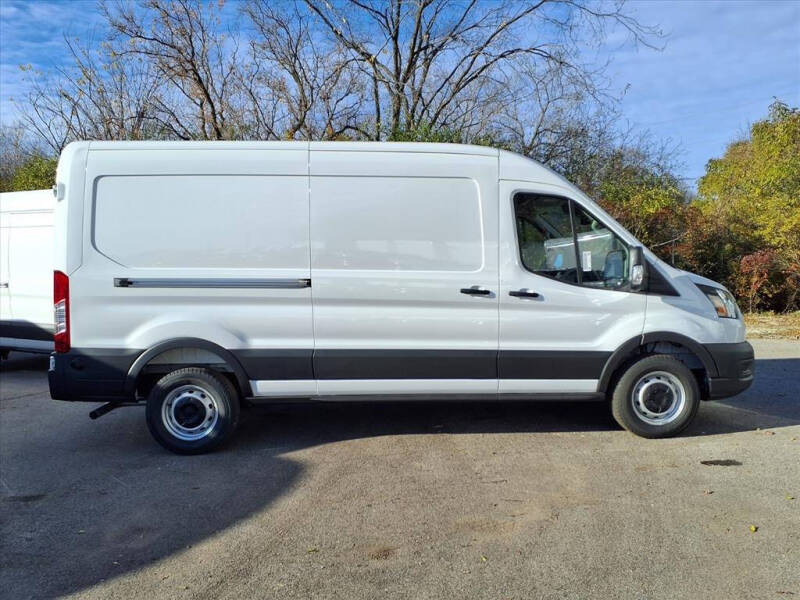 2025 Ford Transit 250
