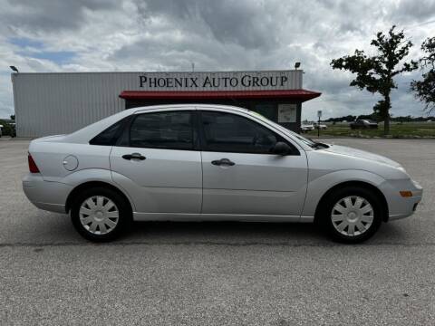 2006 Ford Focus for sale at PHOENIX AUTO GROUP in Belton TX