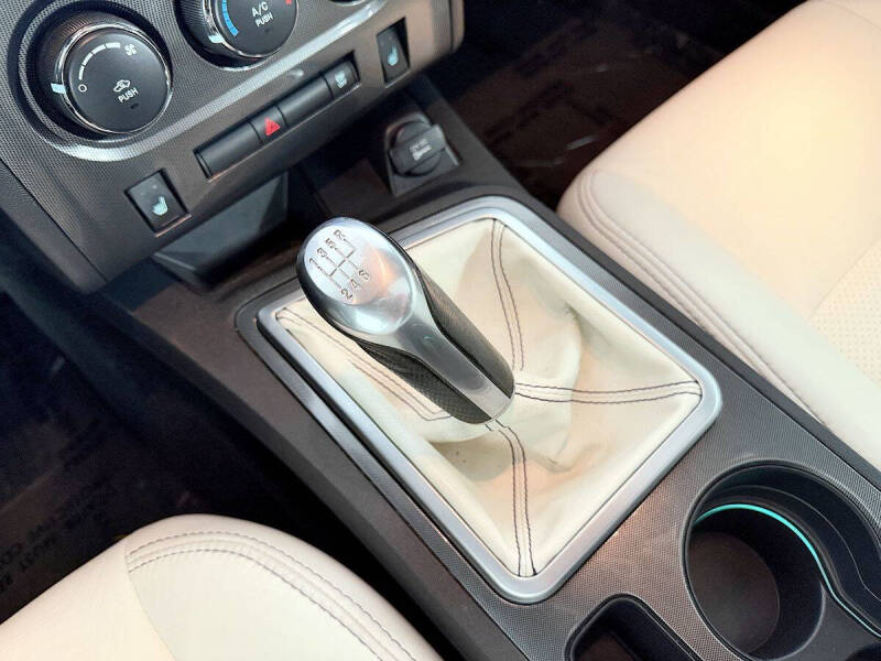 2010 Dodge Challenger SRT8