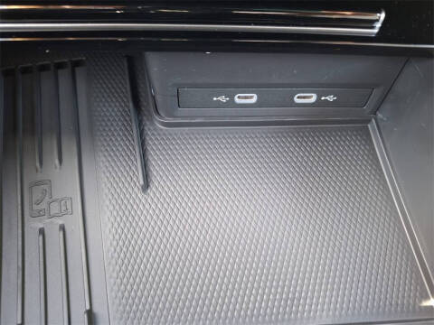 2026 Volkswagen Atlas Cross Sport SEL Premium R-Line 4Motion