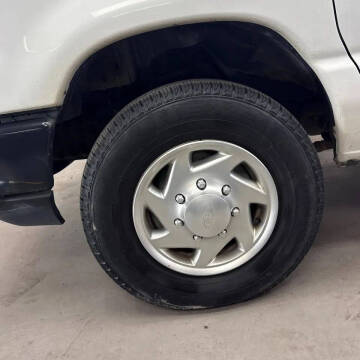 2009 Ford E-Series E-350 SD