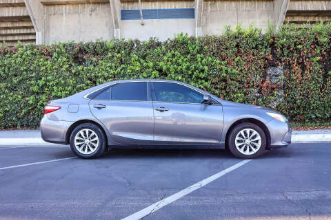 2017 Toyota Camry LE