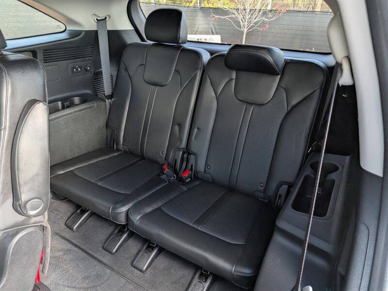 2022 Kia Sorento X-Line EX