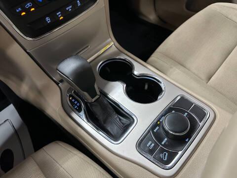 2016 Jeep Grand Cherokee Laredo