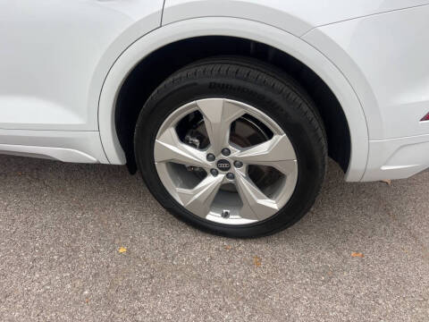 2022 Audi Q5 quattro S line Prem Plus 45 TFSI