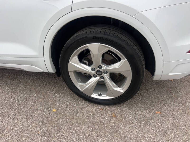 2022 Audi Q5 quattro S line Prem Plus 45 TFSI