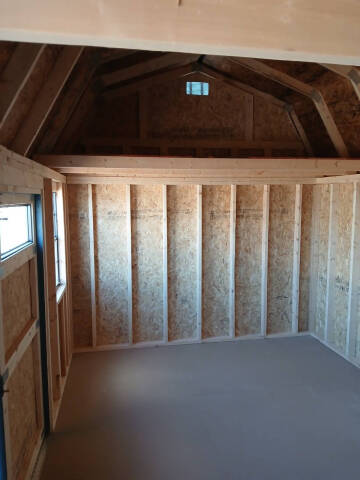 2024 OLD HICKORY BUILDINGS 10X16 LOFTED BARN