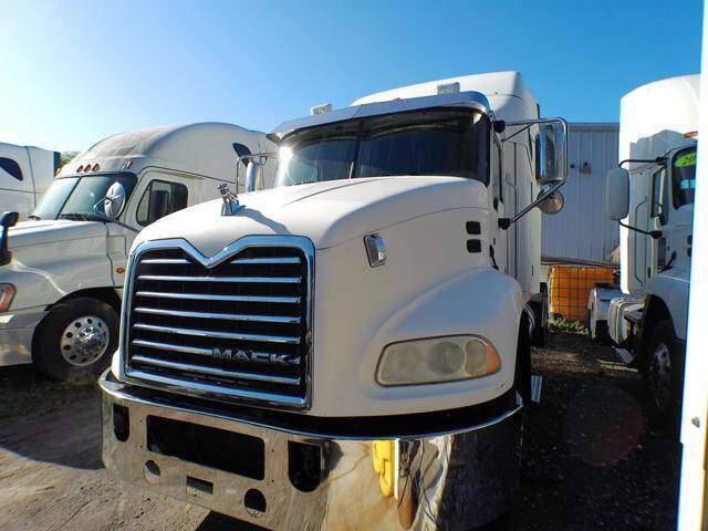 2016 Mack Pinnacle