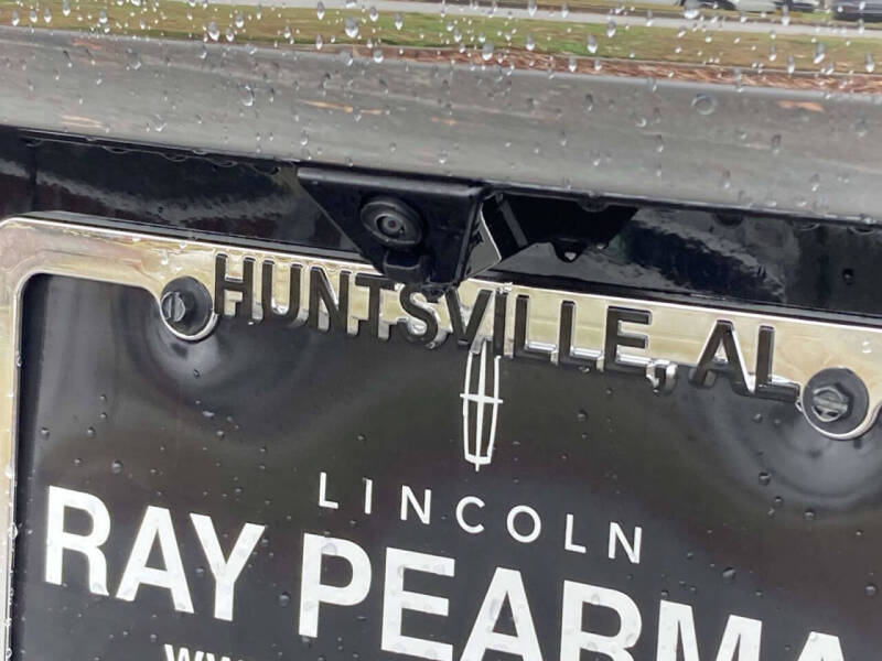 2022 Lincoln Navigator Black Label