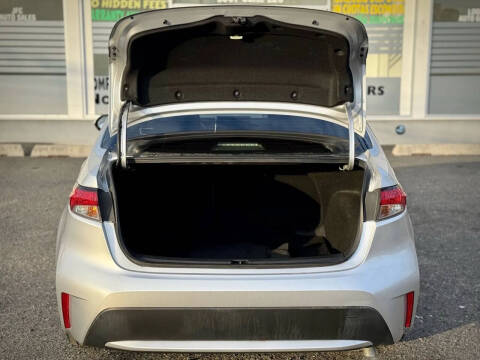 2020 Toyota Corolla LE