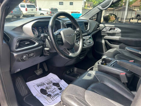 2019 Chrysler Pacifica Touring L Plus