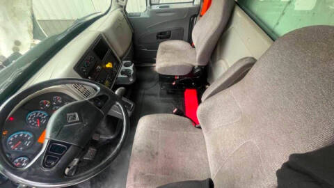 2019 International DuraStar 4300