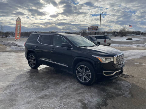 2017 GMC Acadia Denali