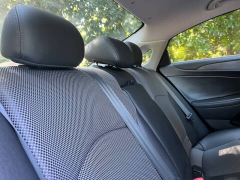 2011 Hyundai Sonata SE