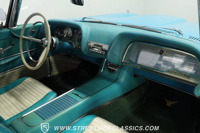 1958 Ford Thunderbird