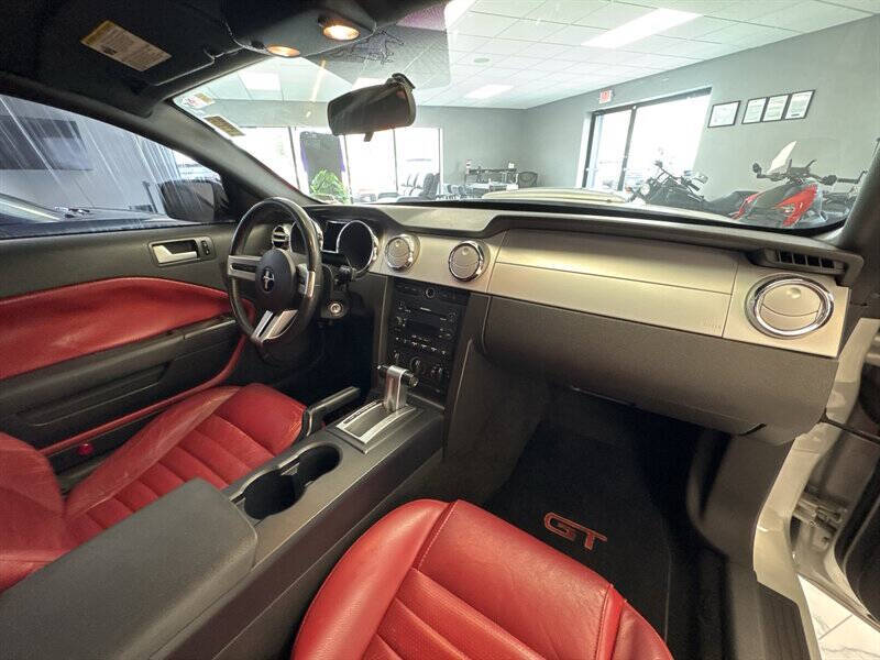 2006 Ford Mustang GT Premium