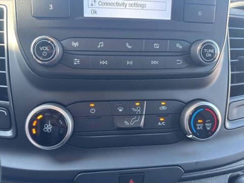 2025 Ford Transit 250