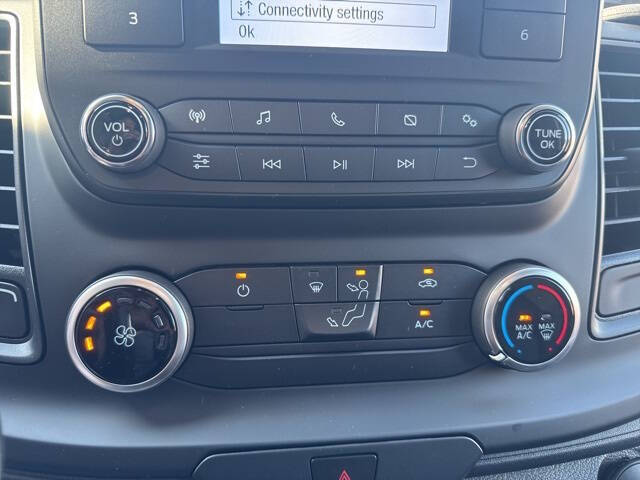 2025 Ford Transit 250