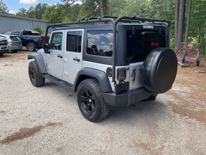 2010 Jeep Wrangler Unlimited Sport photo 10