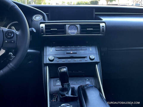 2015 Lexus IS 250 Crafted Line