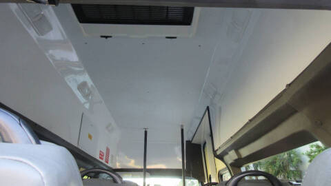 2013 Ford E-Series E-350 SD