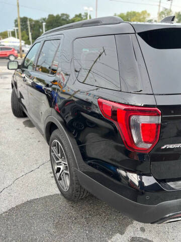 2016 Ford Explorer Sport