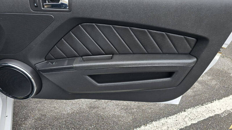 2014 Ford Mustang V6 Premium