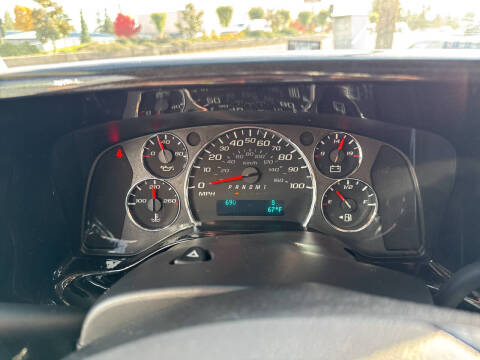 2017 GMC Savana 2500