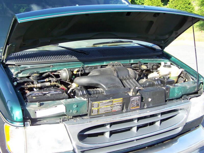 2000 Ford E-Series E-150