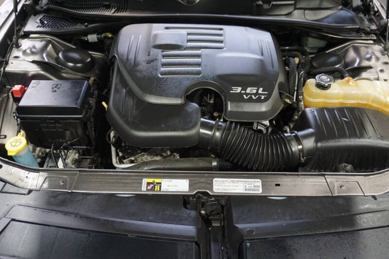 2014 Dodge Challenger SXT