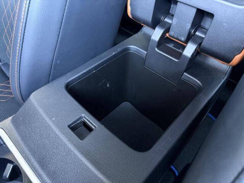 2023 Mitsubishi Outlander PHEV SEL