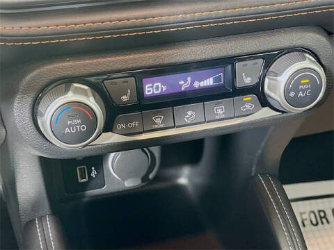 2019 Nissan Kicks SR