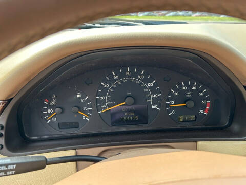 2001 Mercedes-Benz E-Class E 320