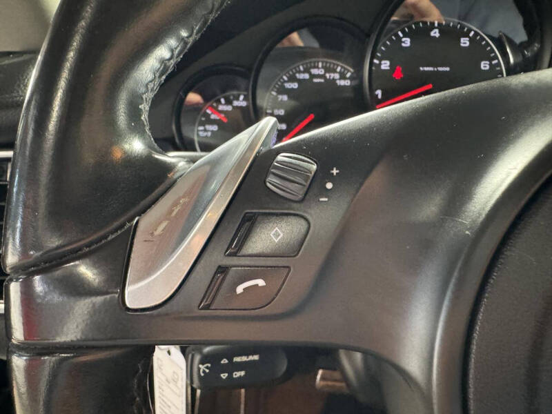 2014 Porsche Panamera 4