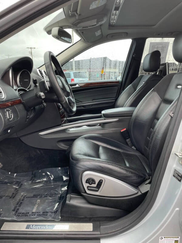 2009 Mercedes-Benz M-Class ML 63 AMG