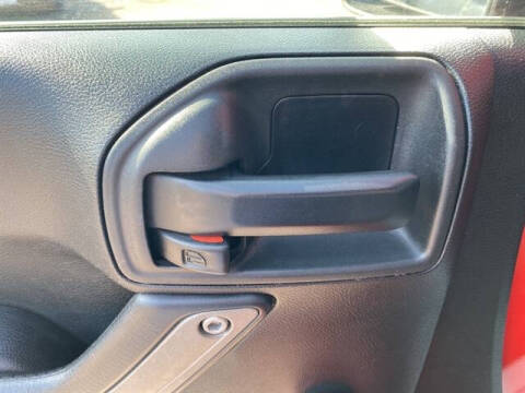 2017 Jeep Wrangler Willys Wheeler