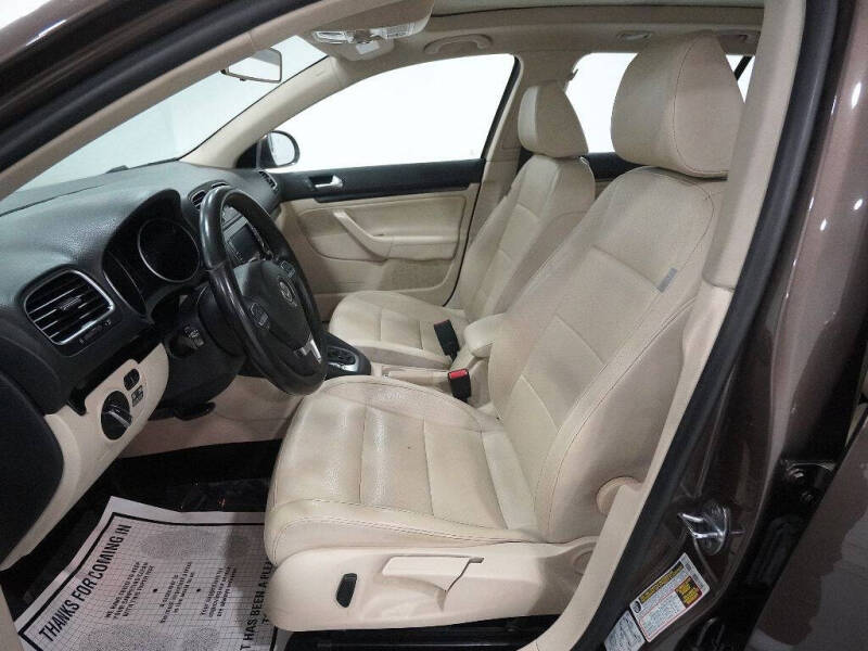 2011 Volkswagen Jetta SportWagen TDI