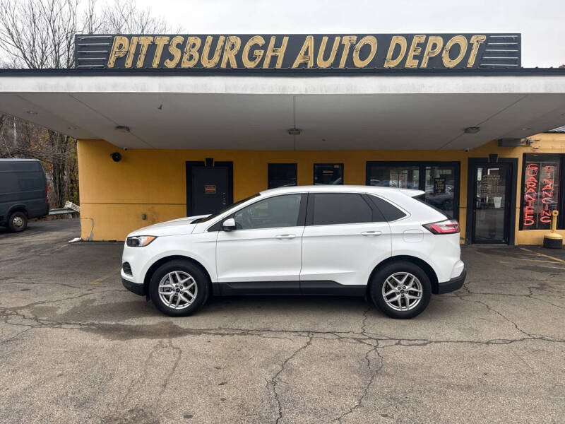 2022 Ford Edge SEL's photo
