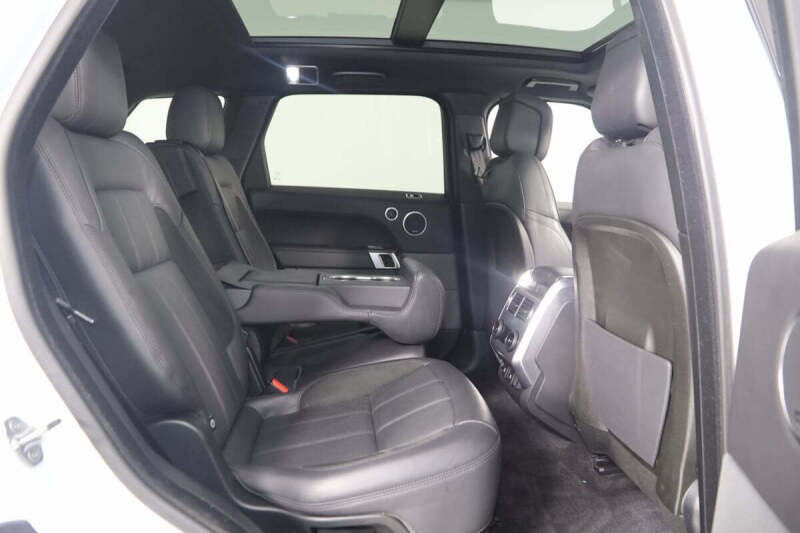 2020 Land Rover Range Rover Sport HST