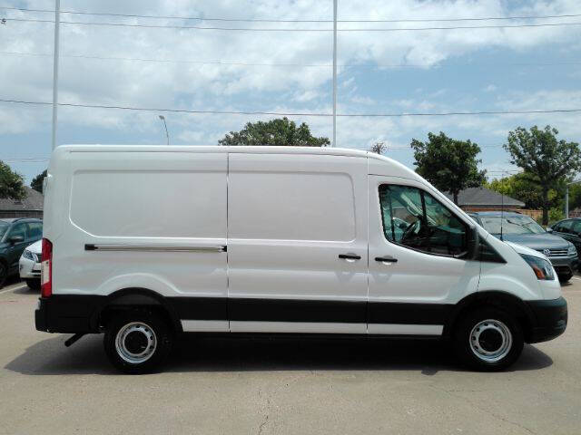 2025 Ford Transit 250