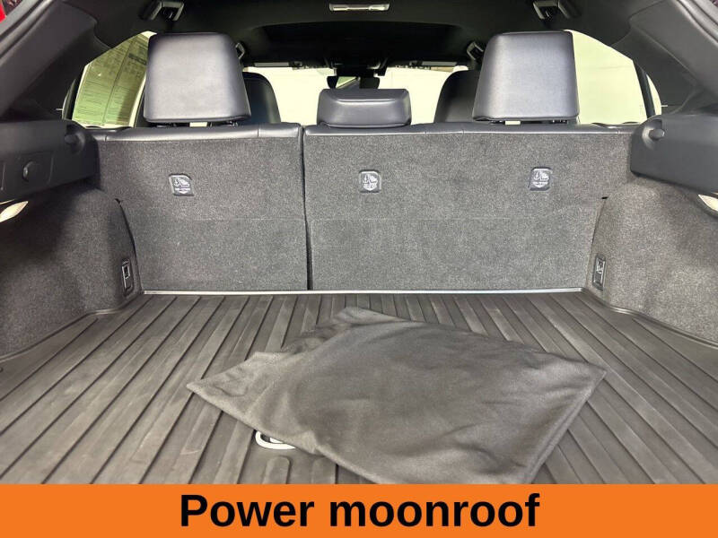 2025 Lexus UX 300h Premium