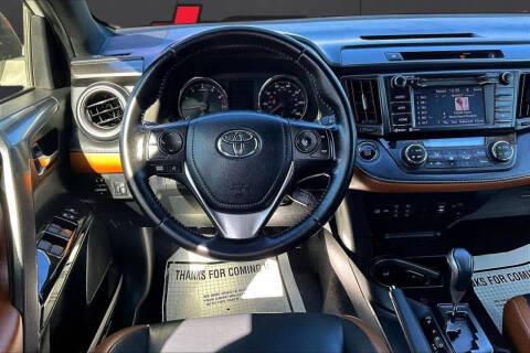 2016 Toyota RAV4 SE