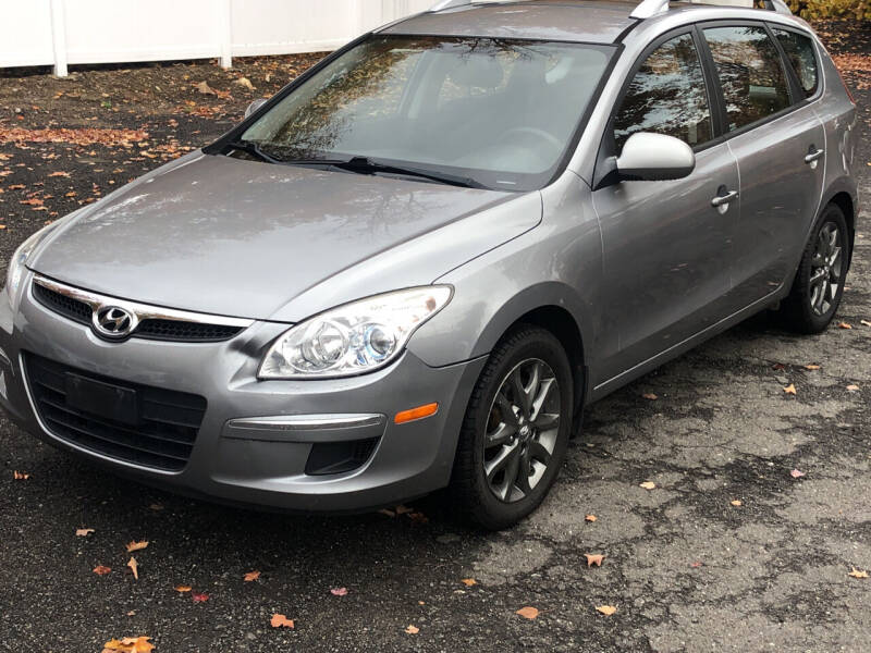 2012 Hyundai Elantra Touring for sale at The Used Car Company LLC in Prospect CT