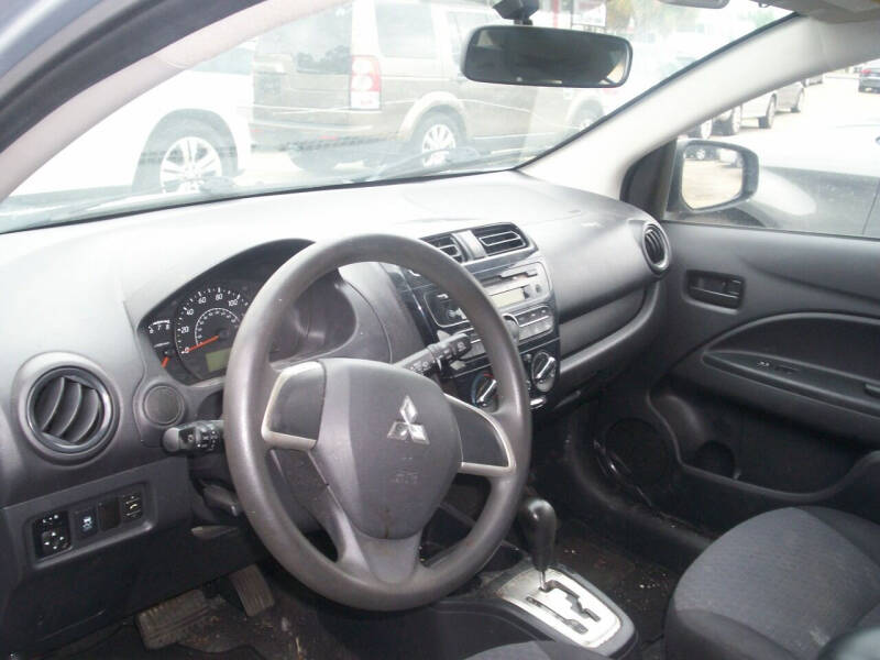 2017 Mitsubishi Mirage ES