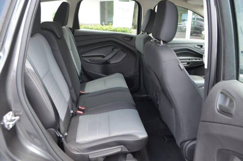 2019 Ford Escape S