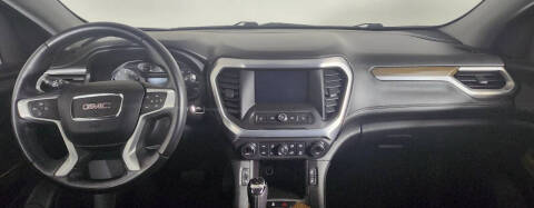 2017 GMC Acadia SLE-2