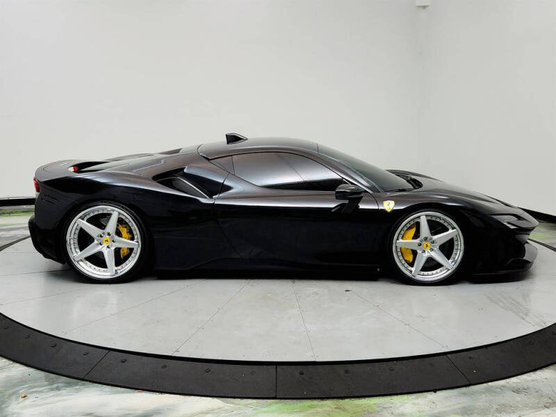 2022 Ferrari SF90 Stradale