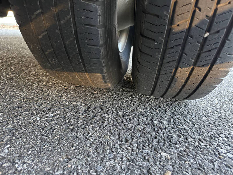 2023 Ford E-Series E-450 SD